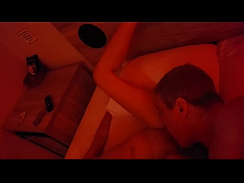 ❤️ Dinilaan ang aking basang puke. Porno sa amin ☑